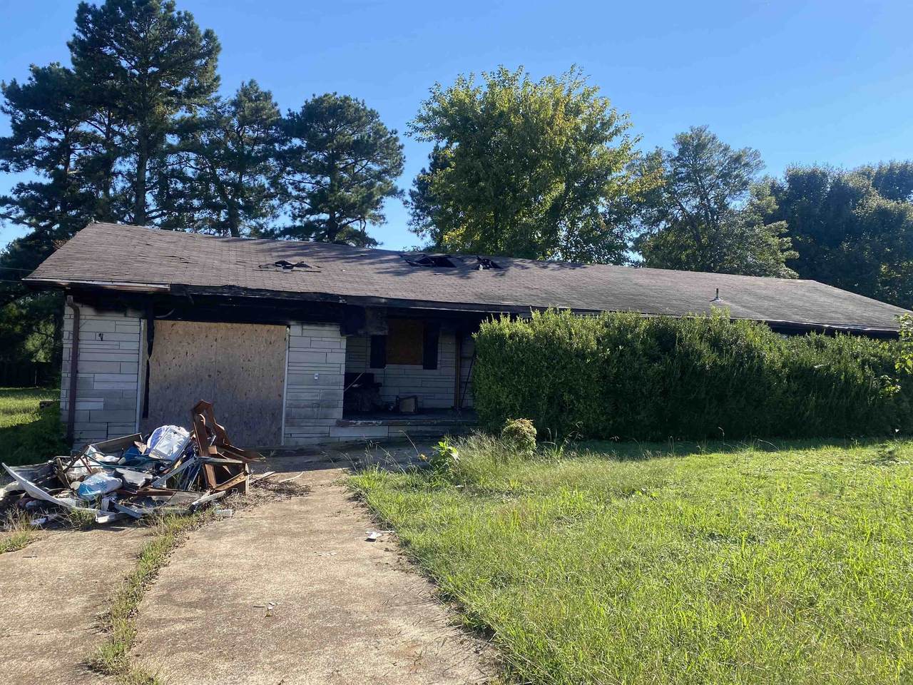 32 Hannah Dr - Photo 1