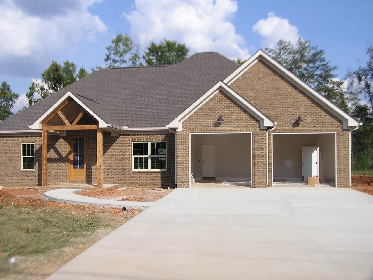 1211 Glendora Ave - Photo 1