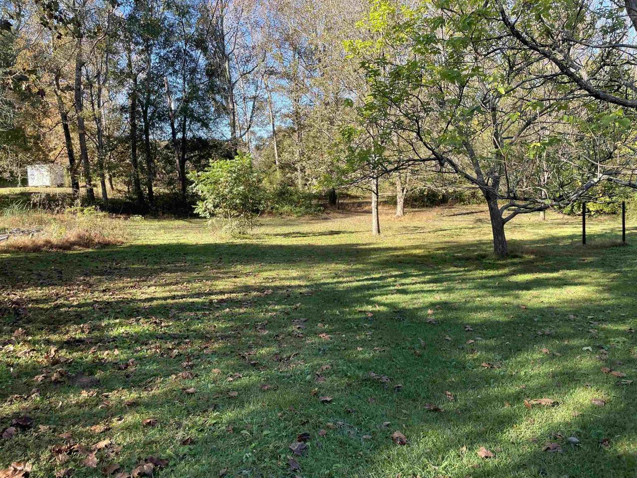 1050 Hwy 160 - Photo 1