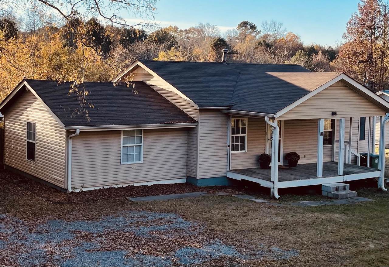 832 Co Rd 594 - Photo 1