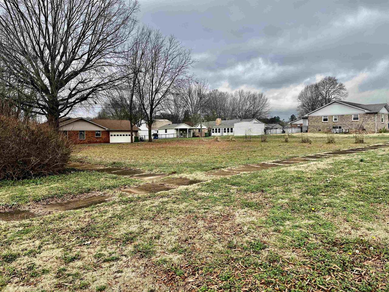 00 Eason Ave - Photo 1