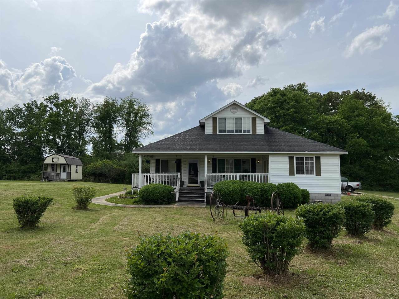 305 Brick School Rd - Photo 1