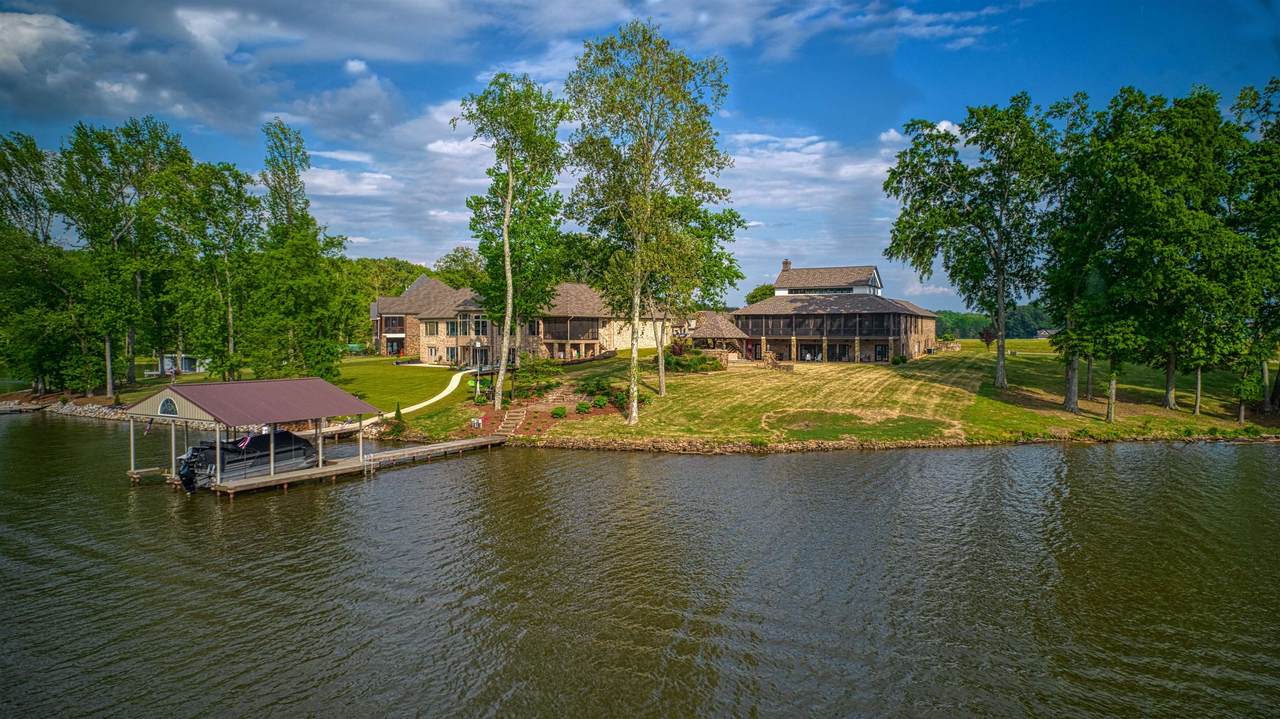 2664 Peninsula Dr - Photo 1