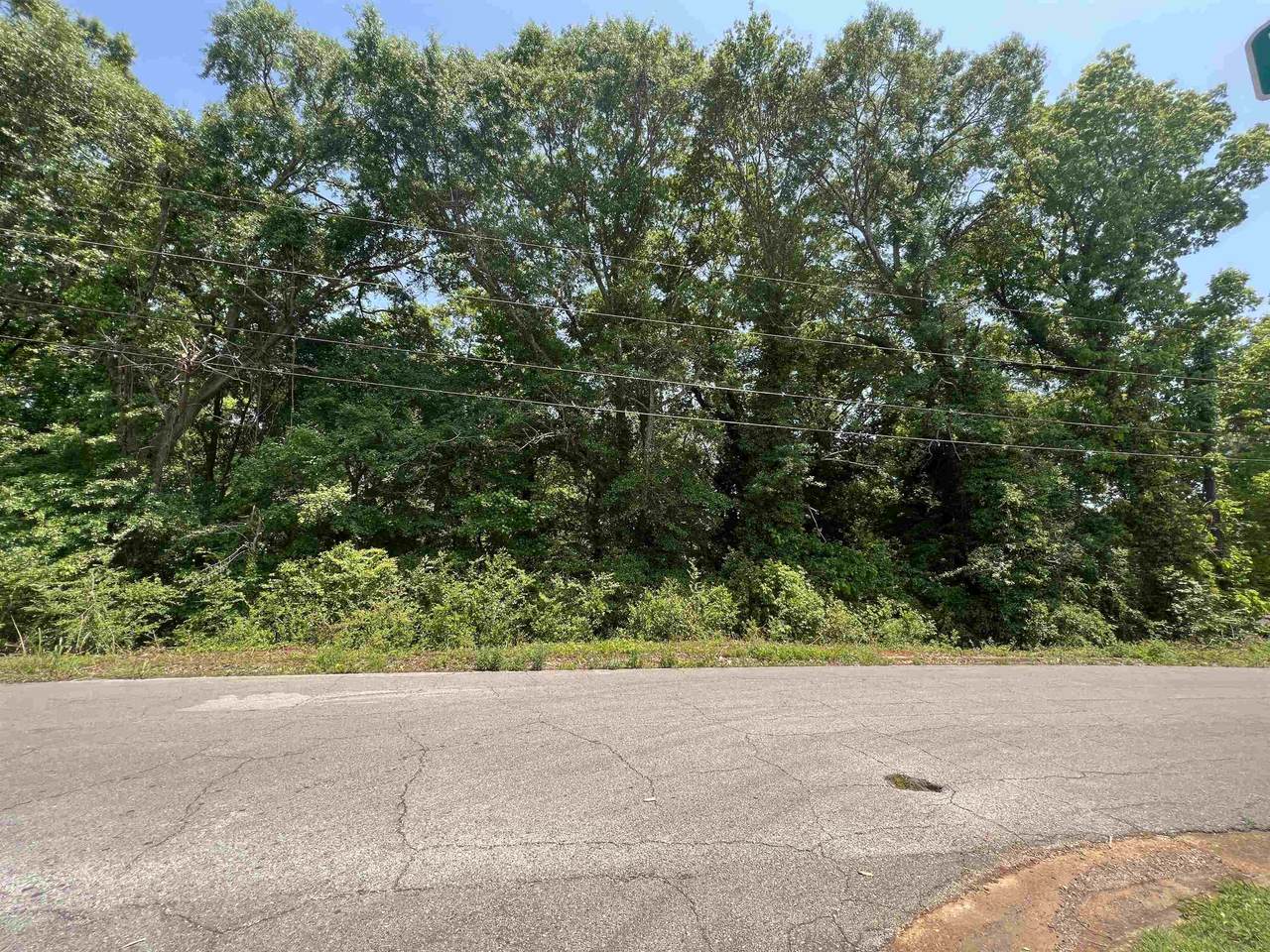 000 Meadowhill Rd - Photo 1