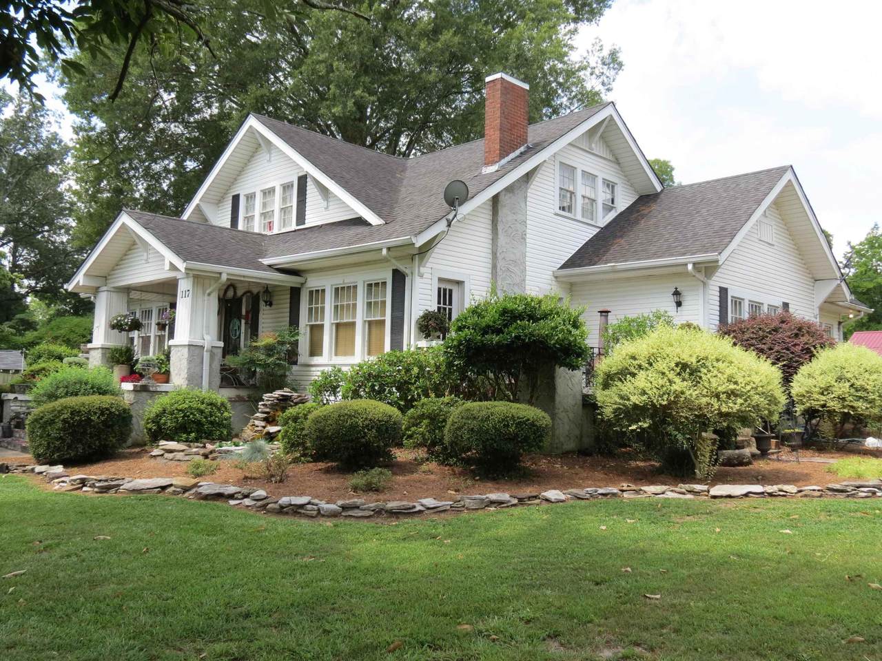 117 Main Ave - Photo 1