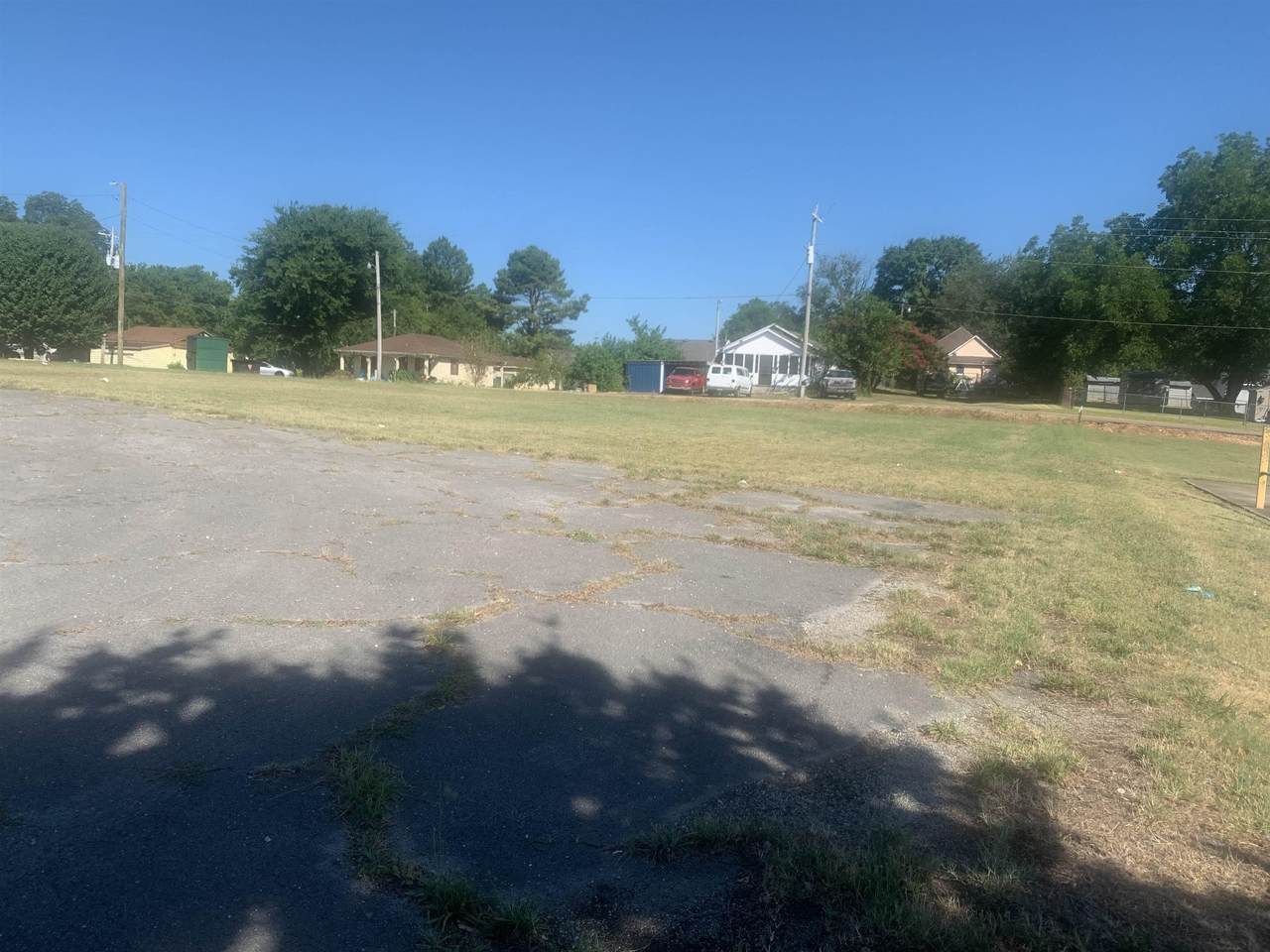 1107 Jackson Hwy - Photo 1