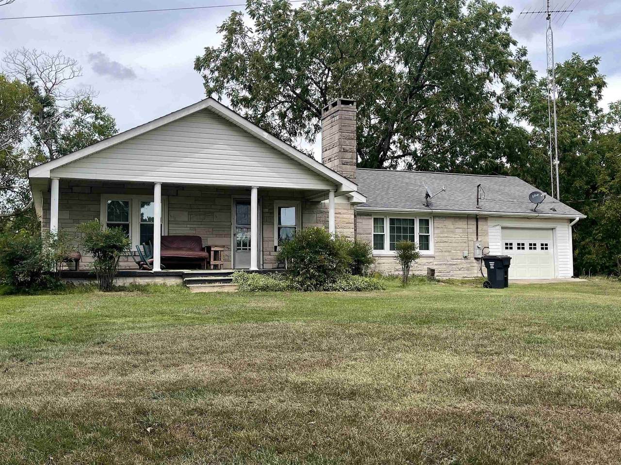 1066 Hwy 59 - Photo 1