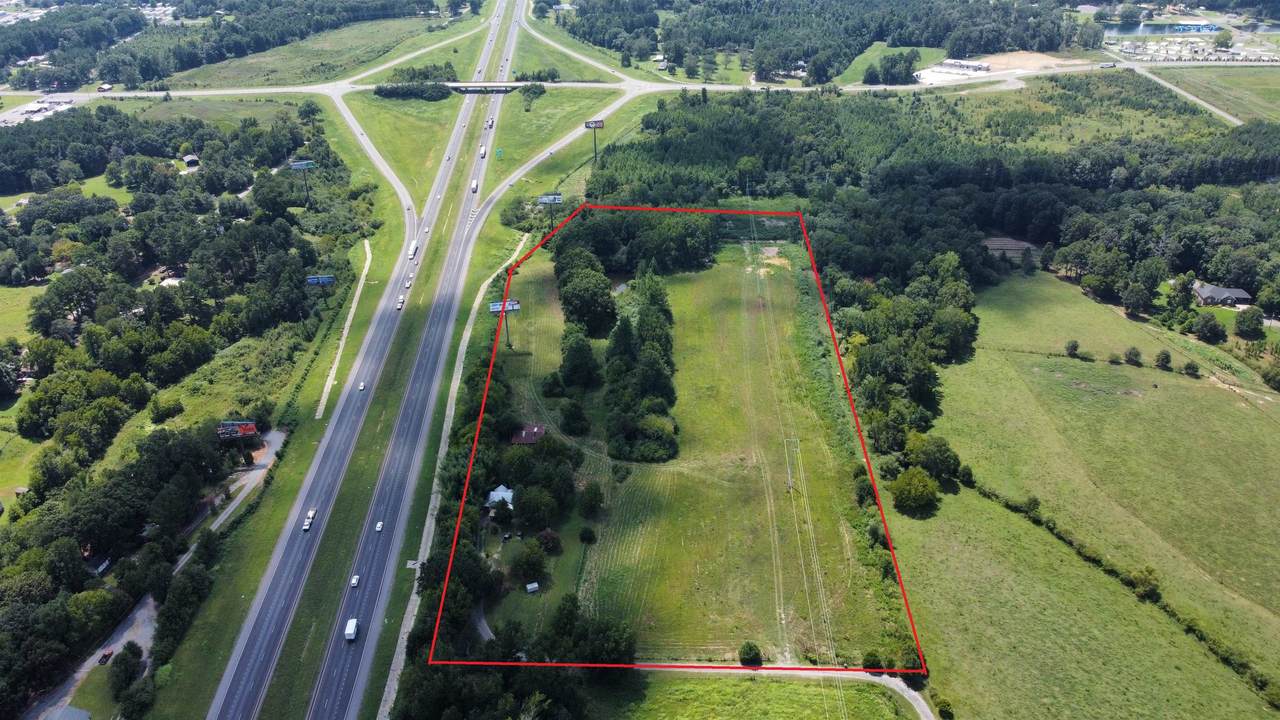 880 Ryan Rd - Photo 1