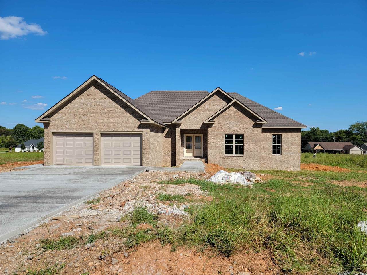 764 Oakview Cir - Photo 1