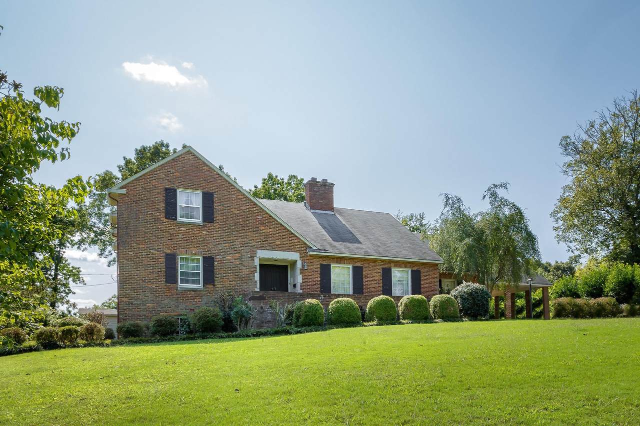 830 River Bluff Dr - Photo 1