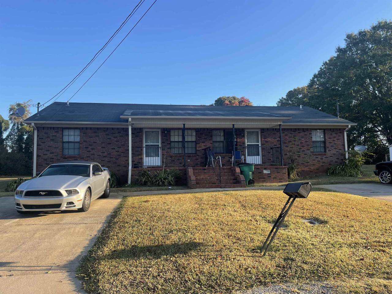 1227 Decatur St - Photo 1