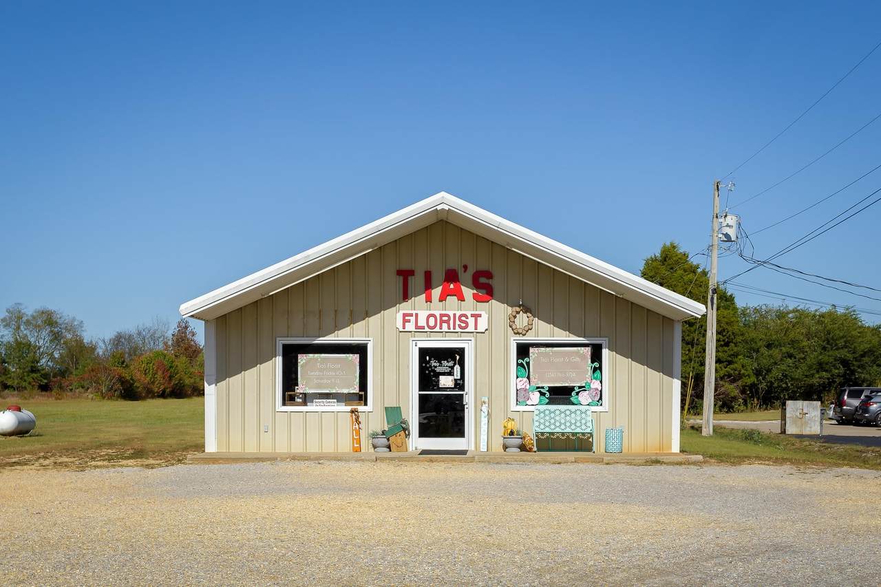 11366 Hwy 20 - Photo 1