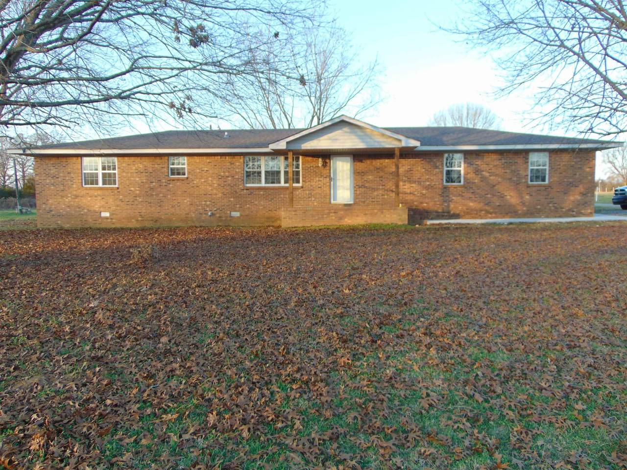 163 Matlock Ln - Photo 1