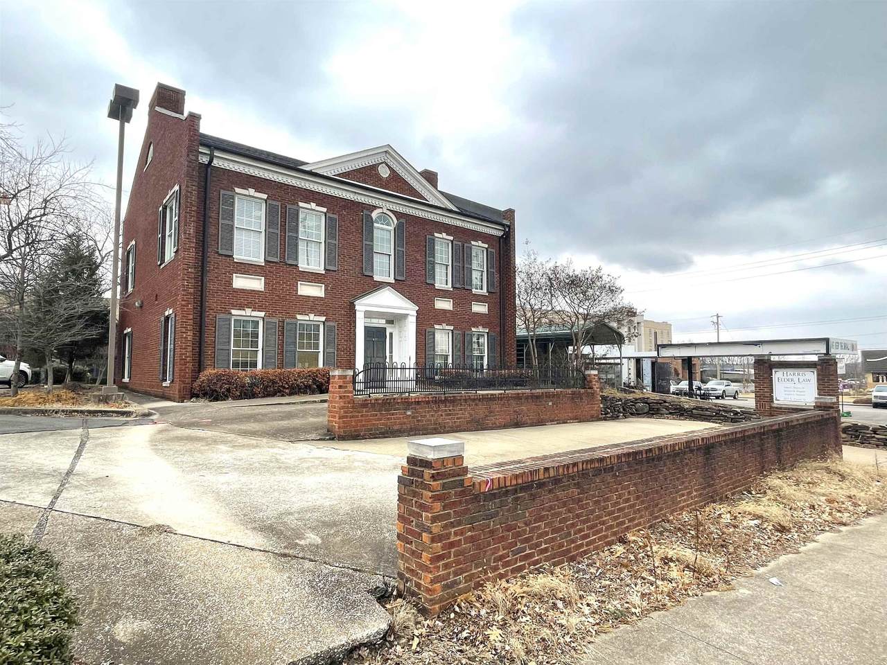 407 Court St - Photo 1
