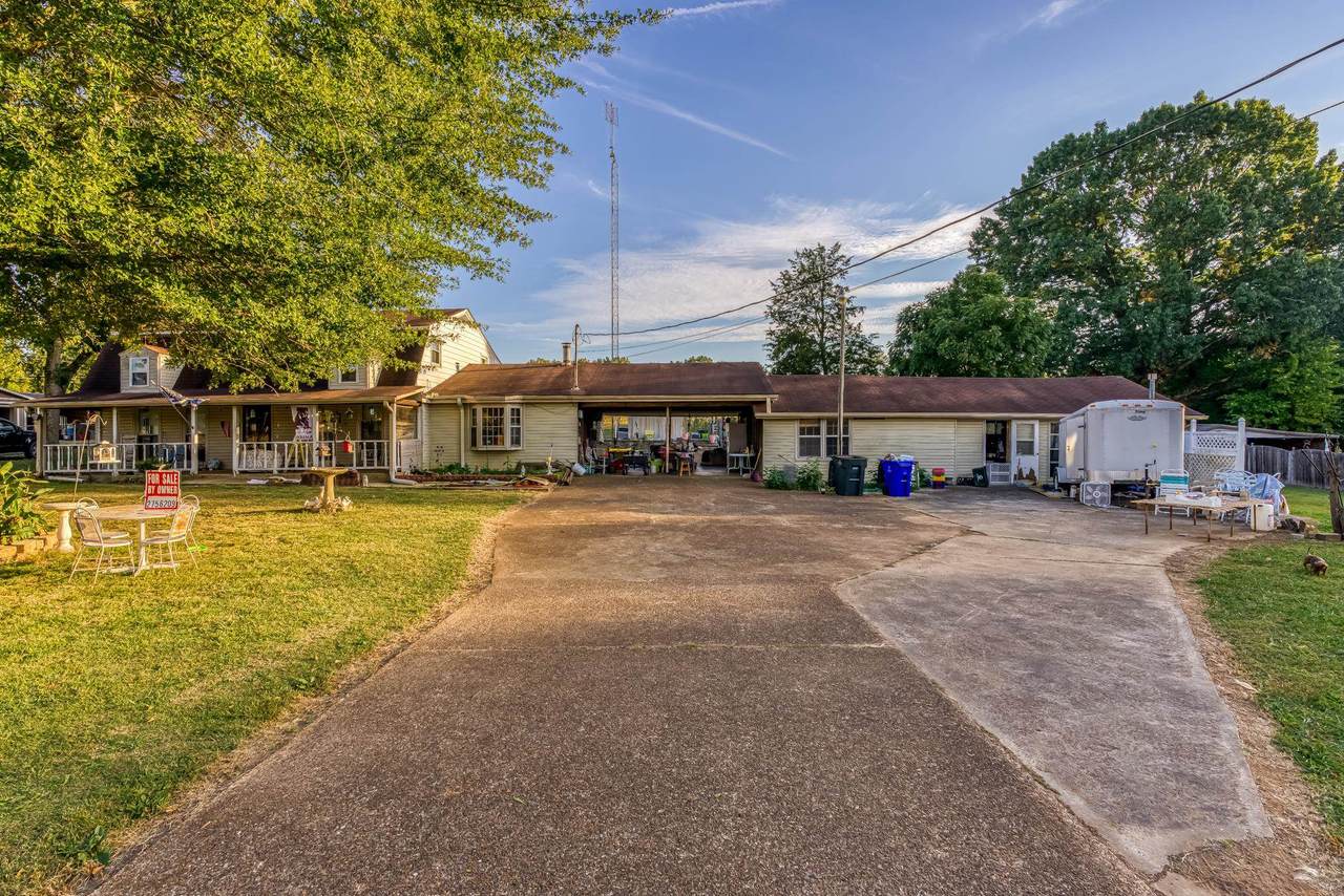 406 Rose Dr - Photo 1