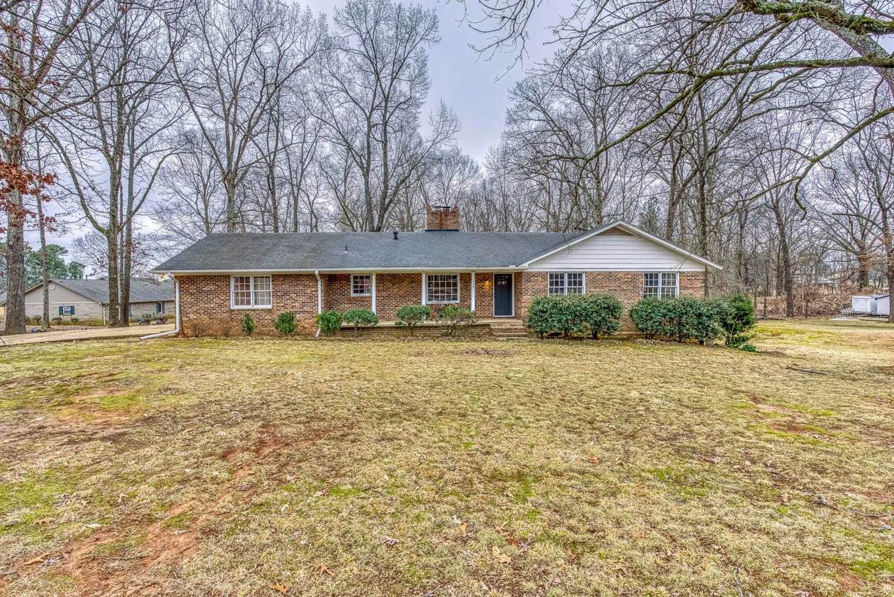 160 Rose Dr - Photo 1