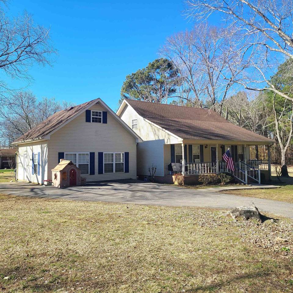 179 Stonewood Dr - Photo 1