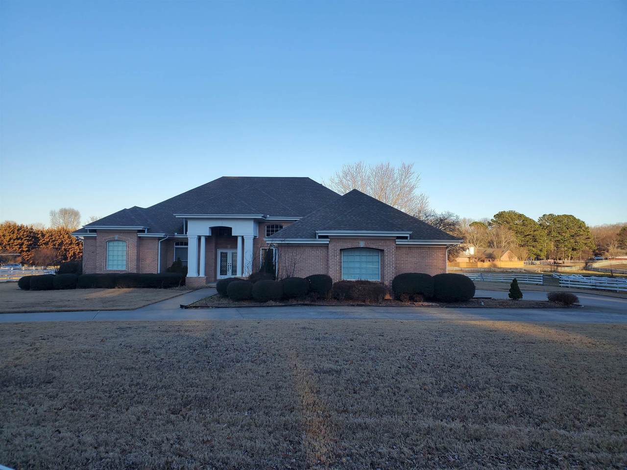 115 Harris Dr - Photo 1