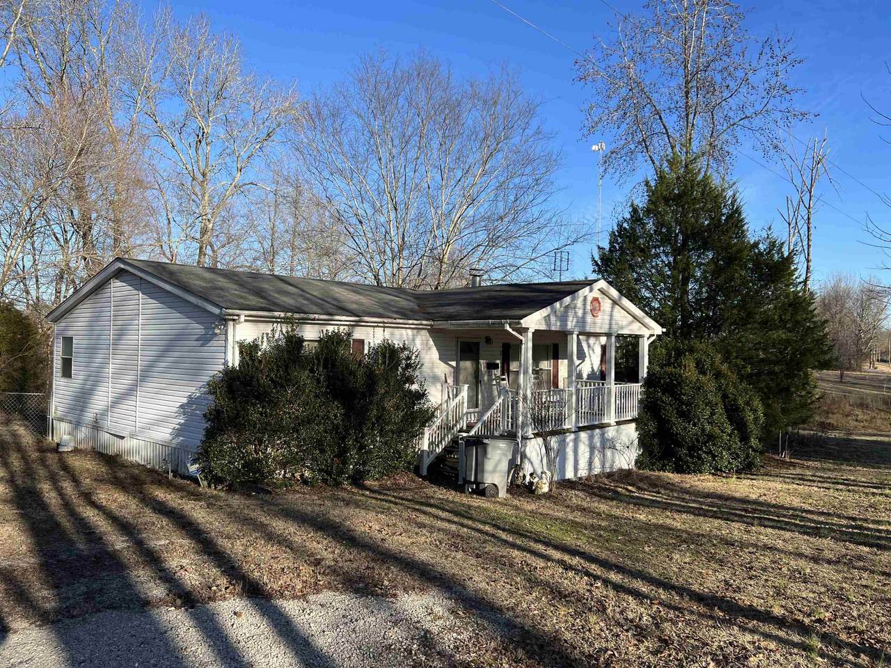 3950 Co Rd 85 - Photo 1