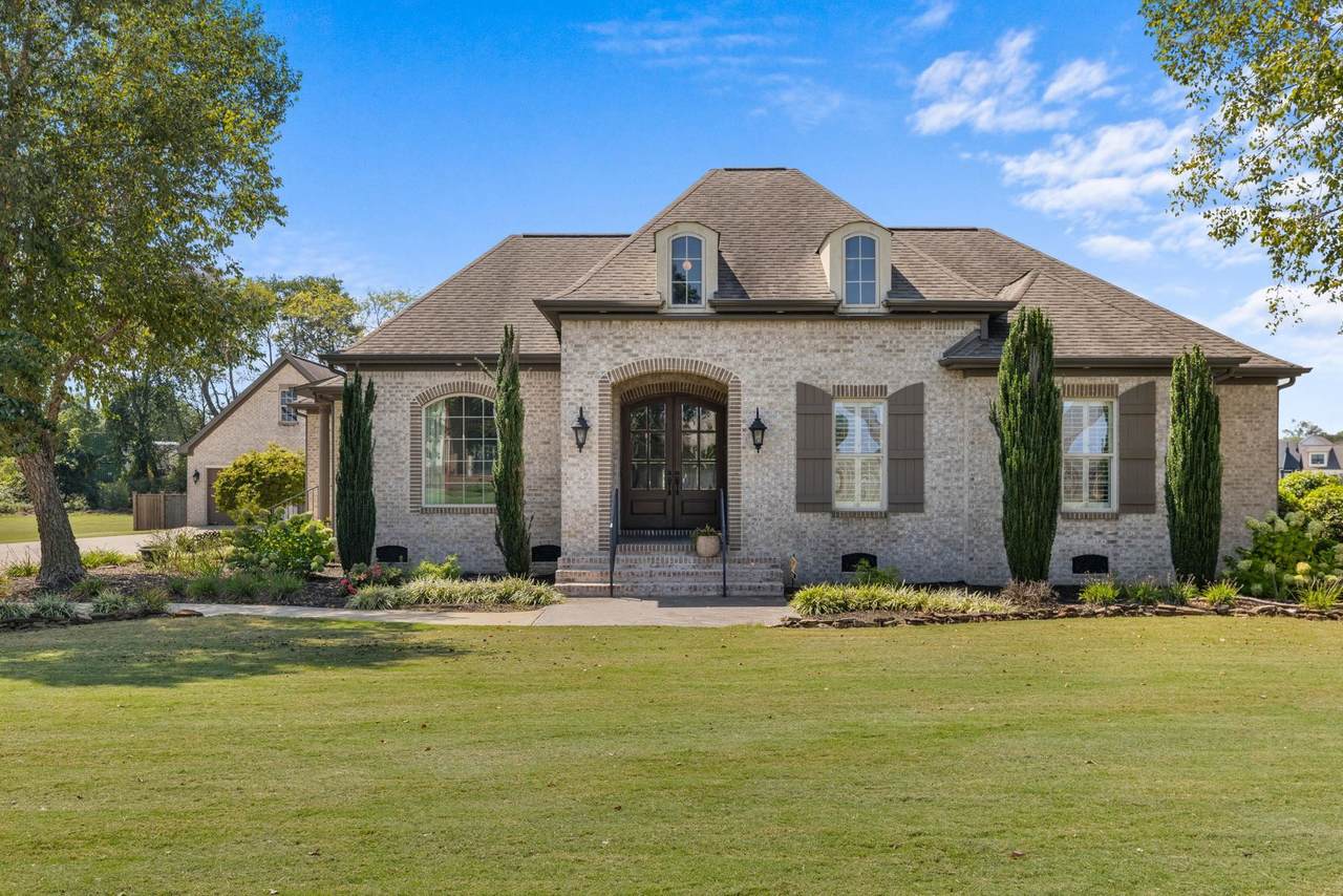 44 Holli Ln - Photo 1