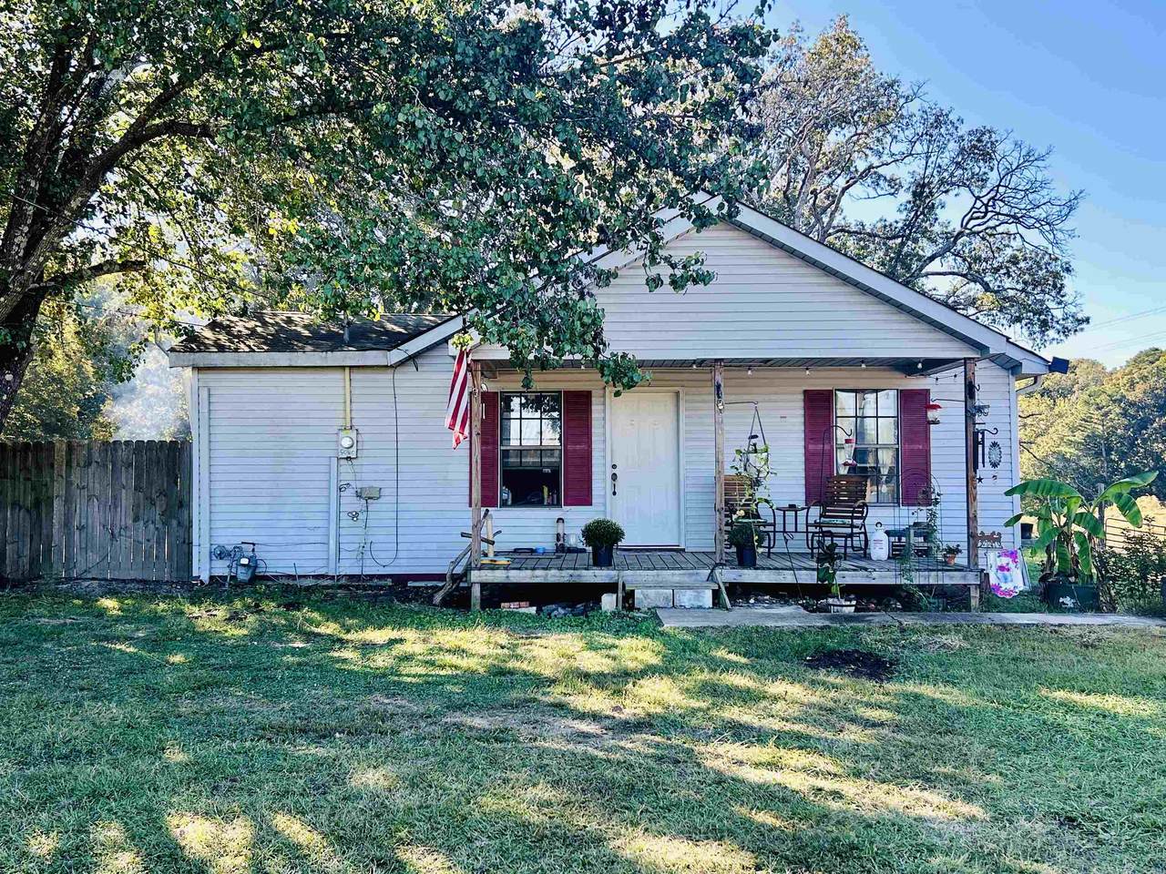 5040 Lagrange Rd - Photo 1