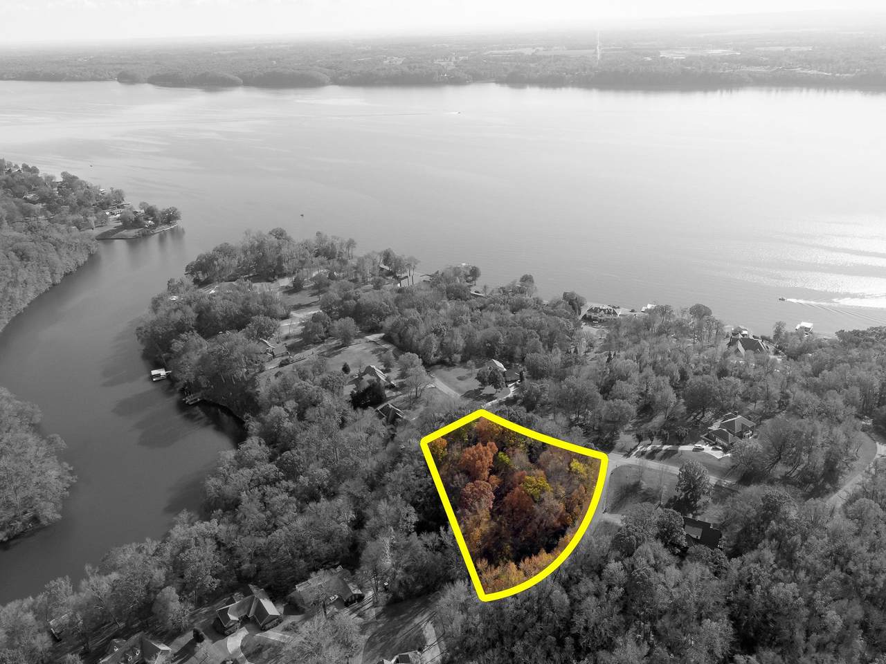 20 Harbor Close - Photo 1