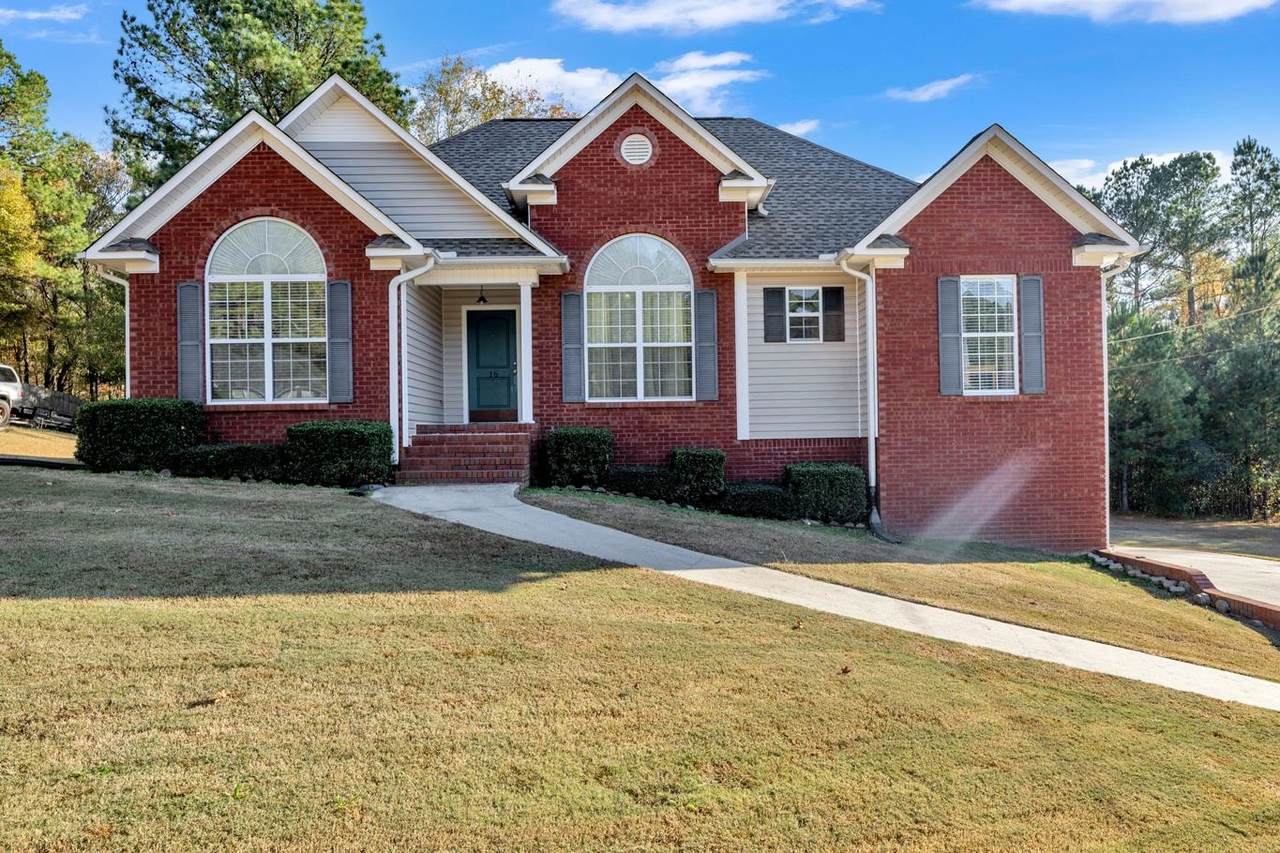 16 Shelby Dr - Photo 1