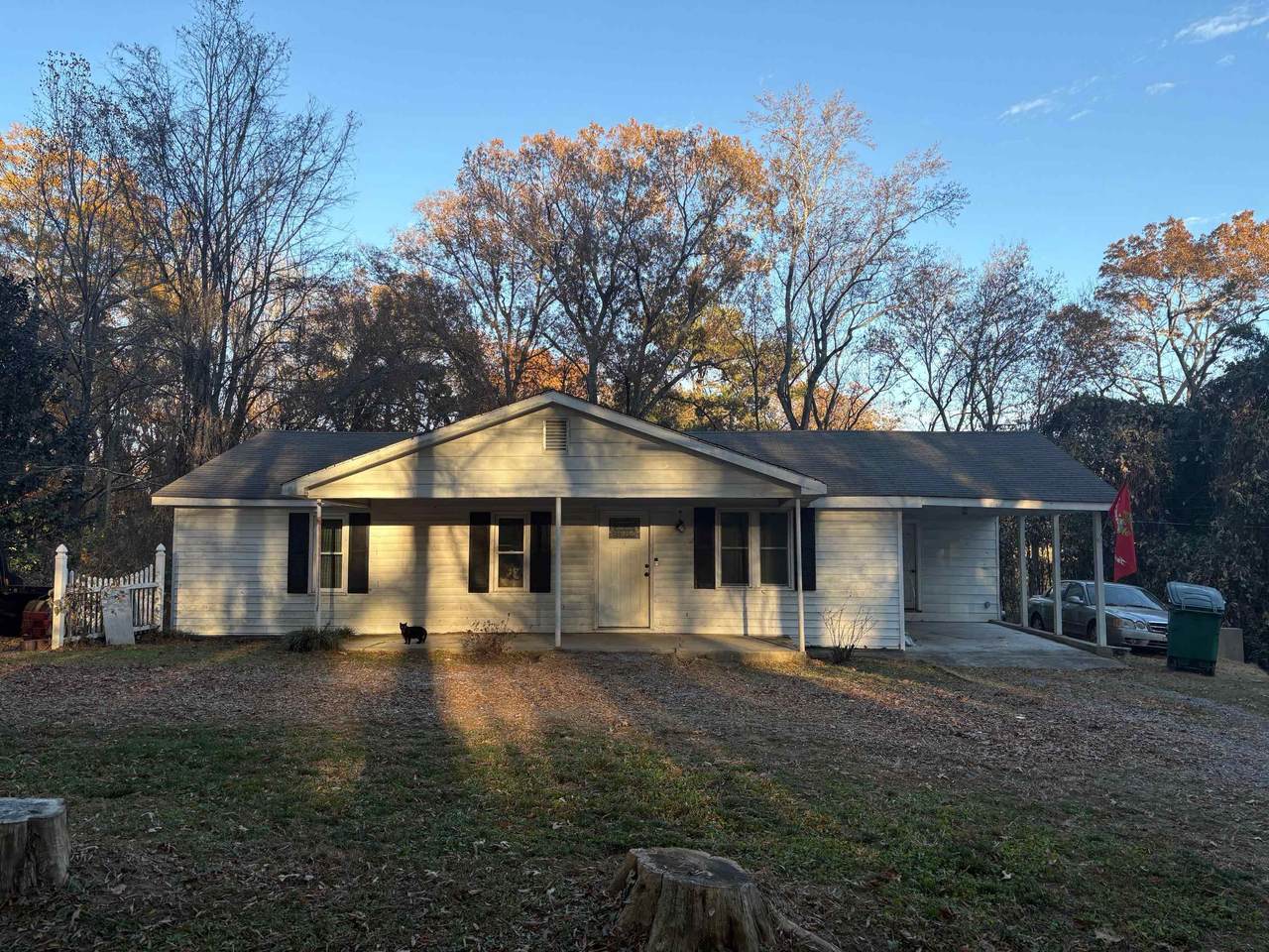 1172 Co Rd 1142 - Photo 1