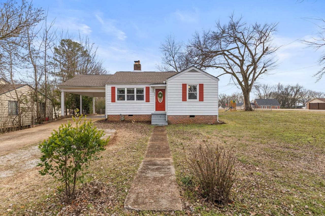 800 Ford Ave - Photo 1