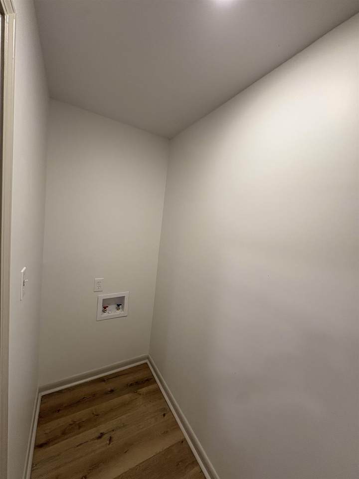 https://bt-photos.global.ssl.fastly.net/shoals/1280_boomver_1_527060-1.jpg