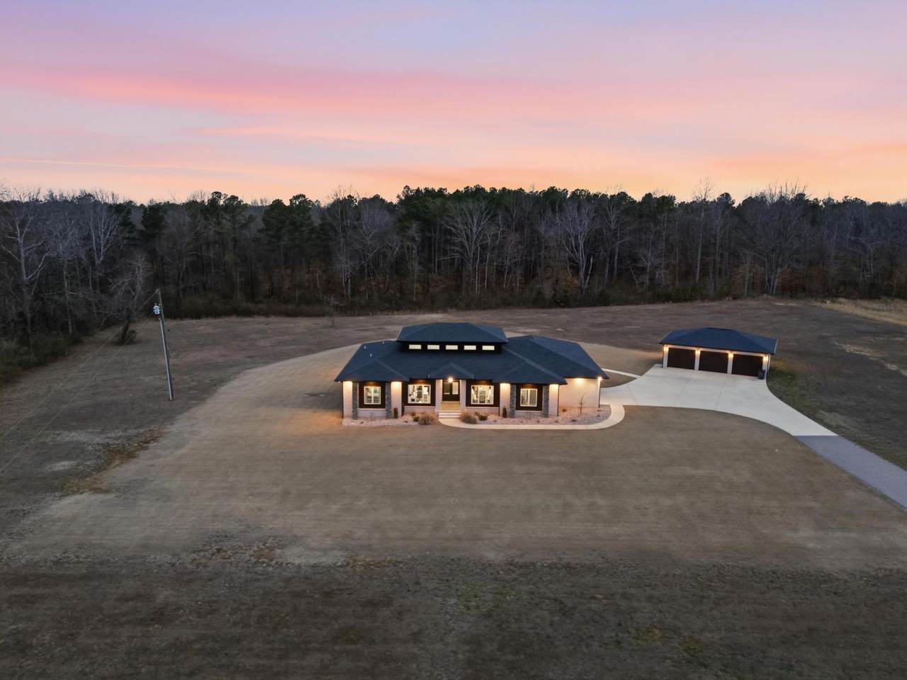 22295 Alabama Hwy 33 - Photo 1