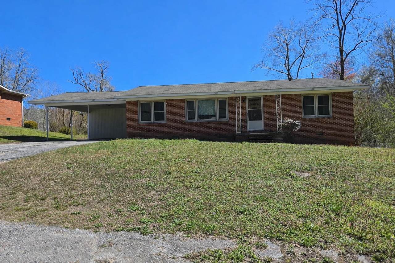 7827 Hwy 13 - Photo 1
