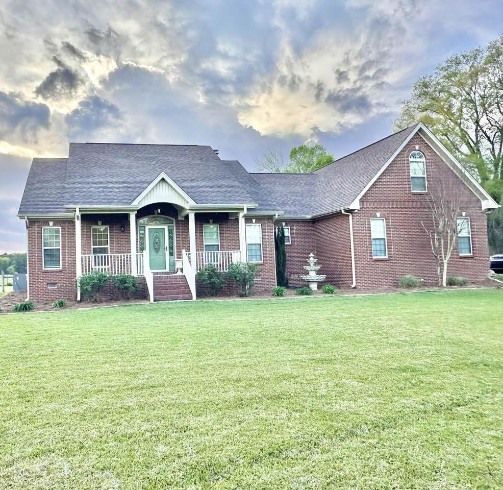 1253 Clement Rd - Photo 1
