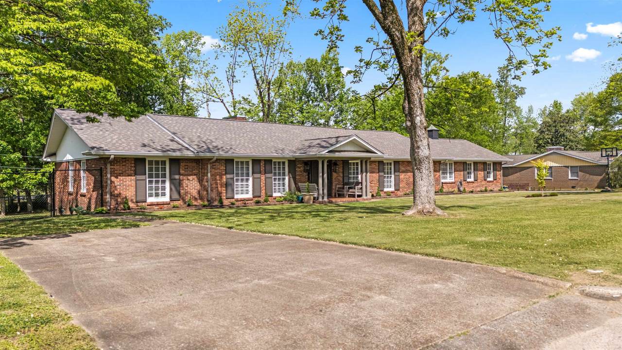 1425 Mitchell Rd - Photo 1