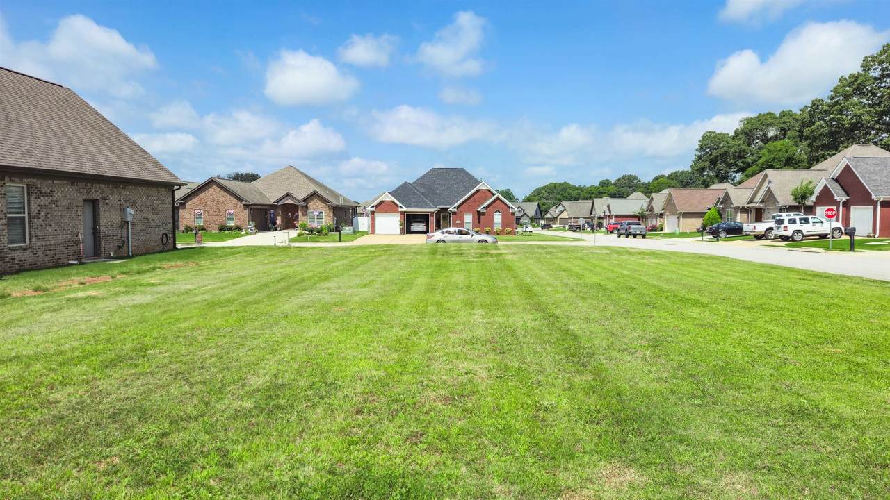 125 Rolling Brook Dr - Photo 1