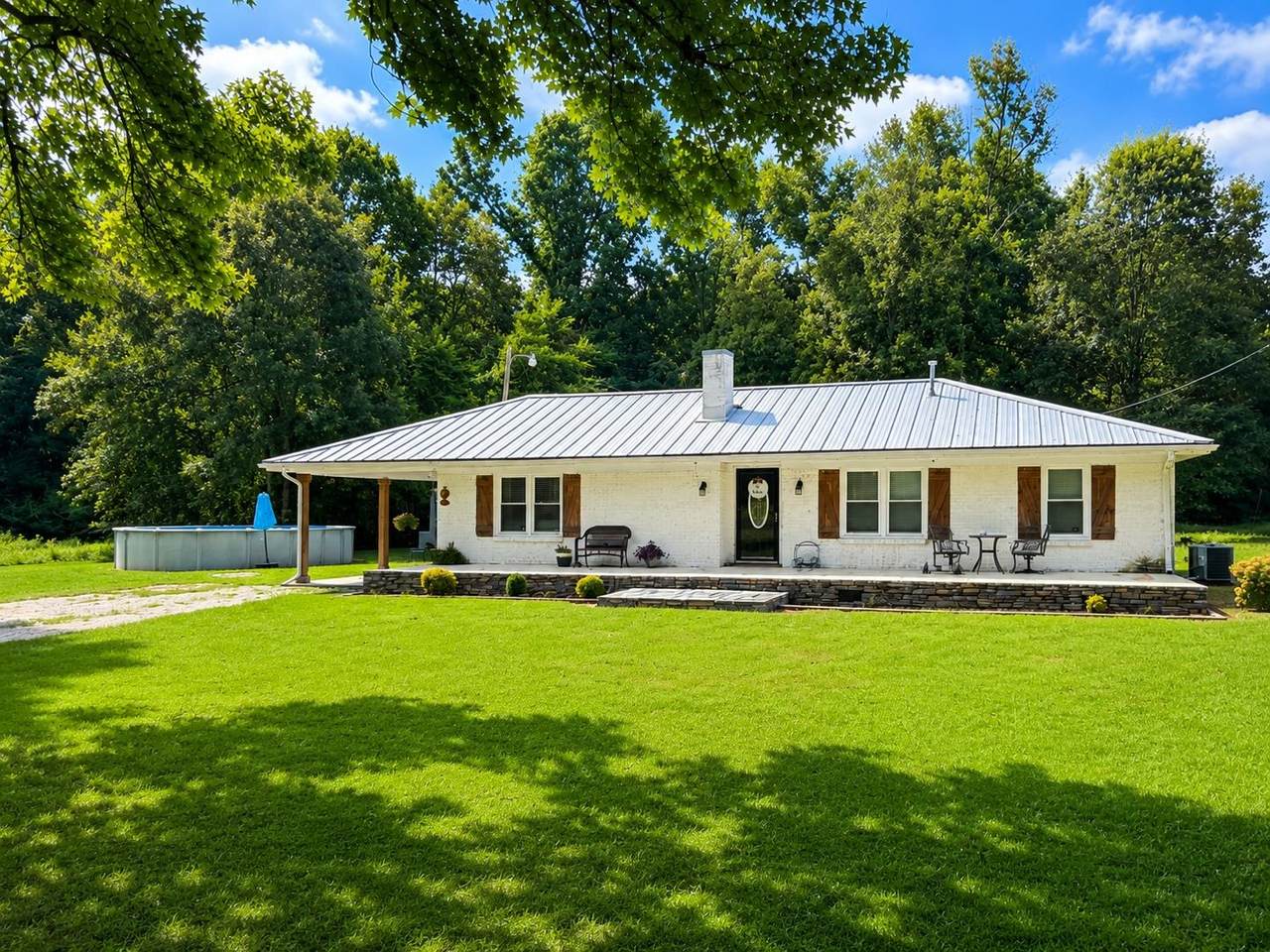 988 Co Rd 343 - Photo 1