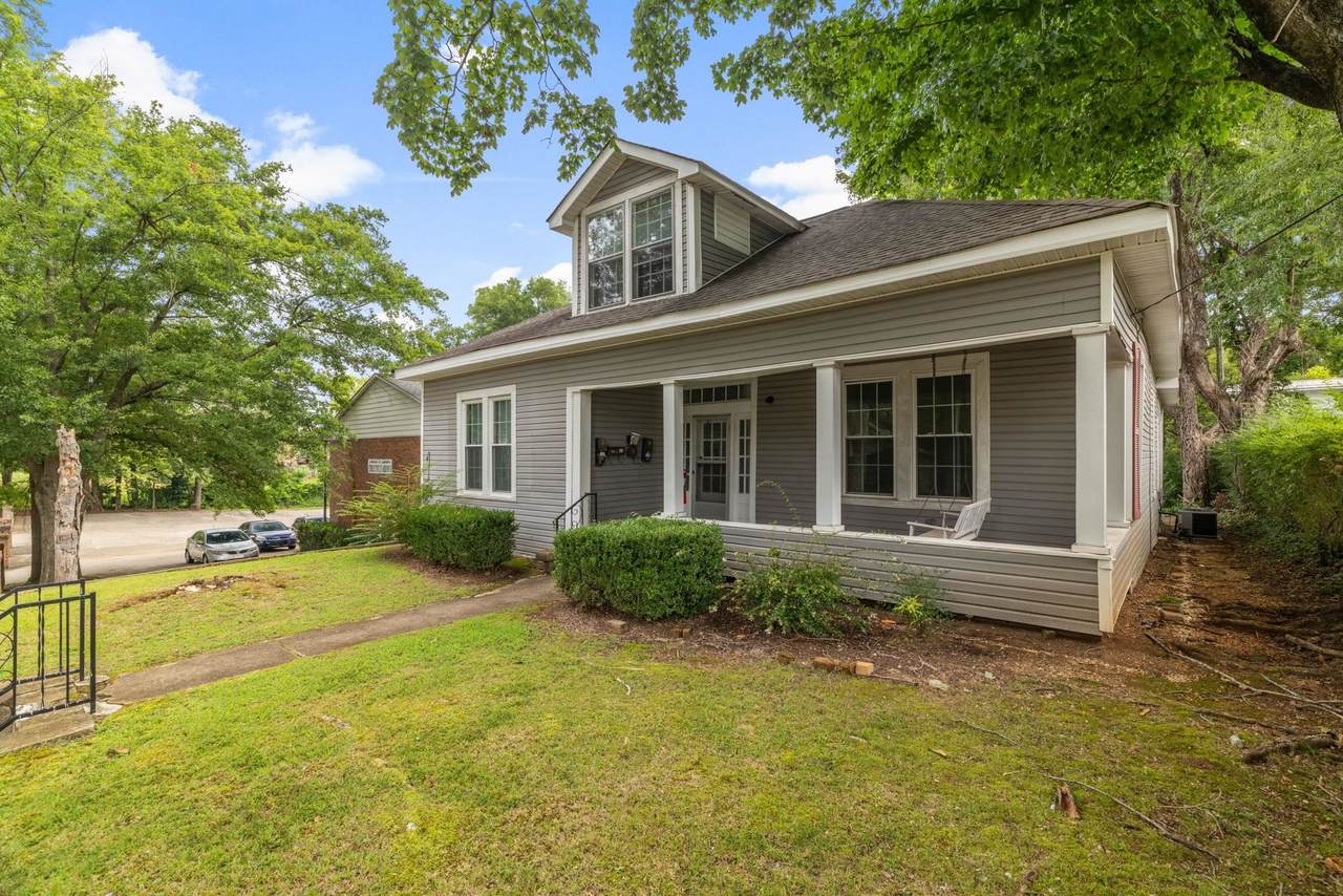 434 Chestnut St - Photo 1