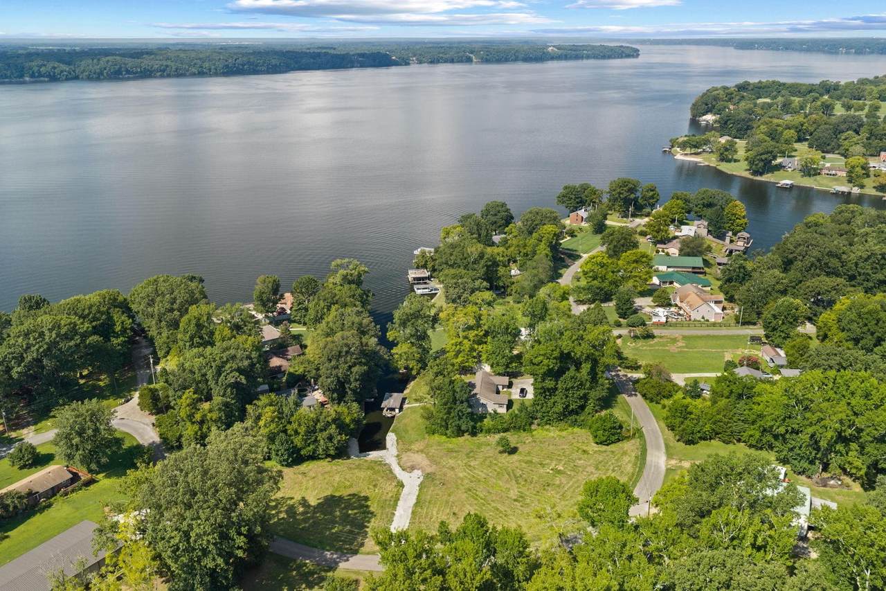 200 Aqua Vista Dr - Photo 1