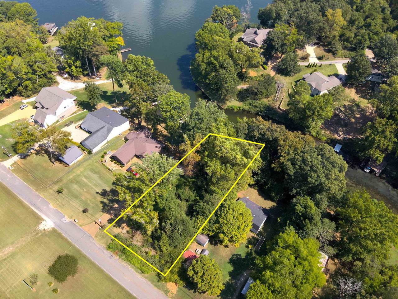 Lot 32 Lakeshore Dr - Photo 1