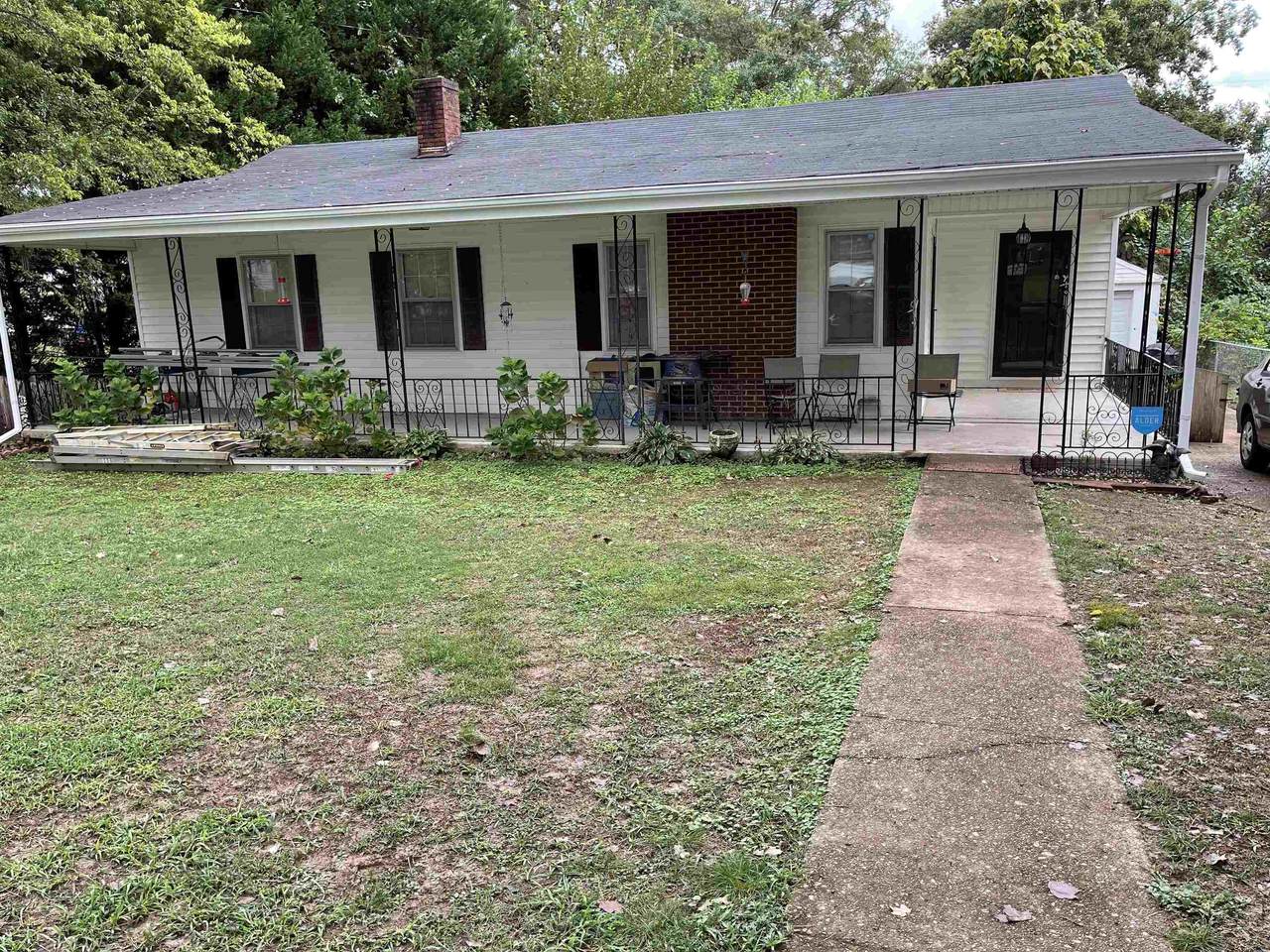 3308 13th Ave - Photo 1
