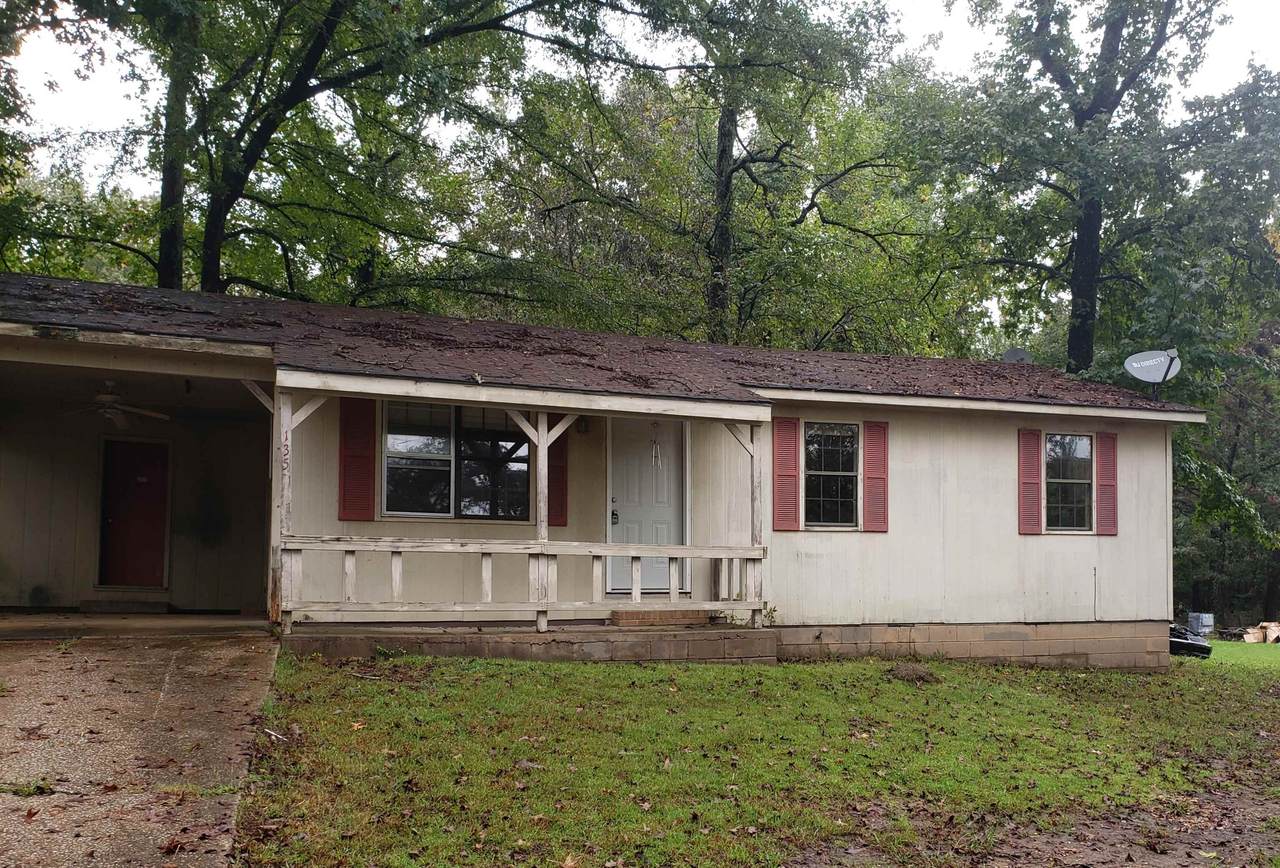 135 Patrick Ln - Photo 1