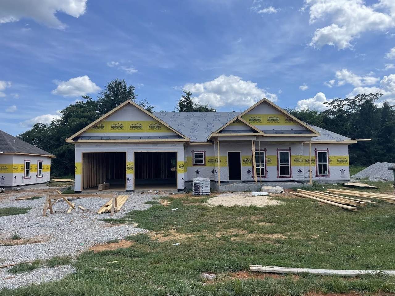 307 Locust St - Photo 1