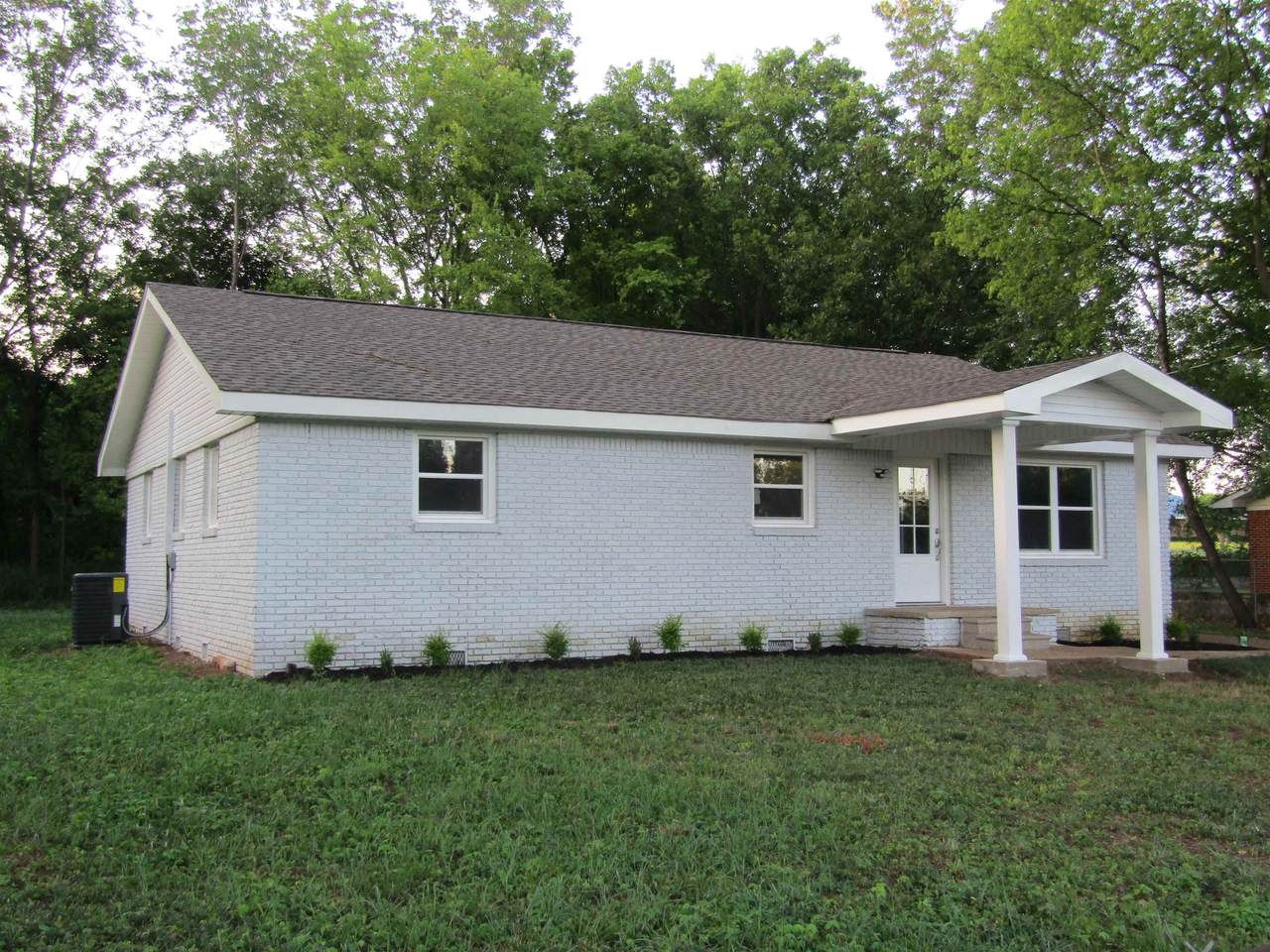 1311 Richton Ave - Photo 1