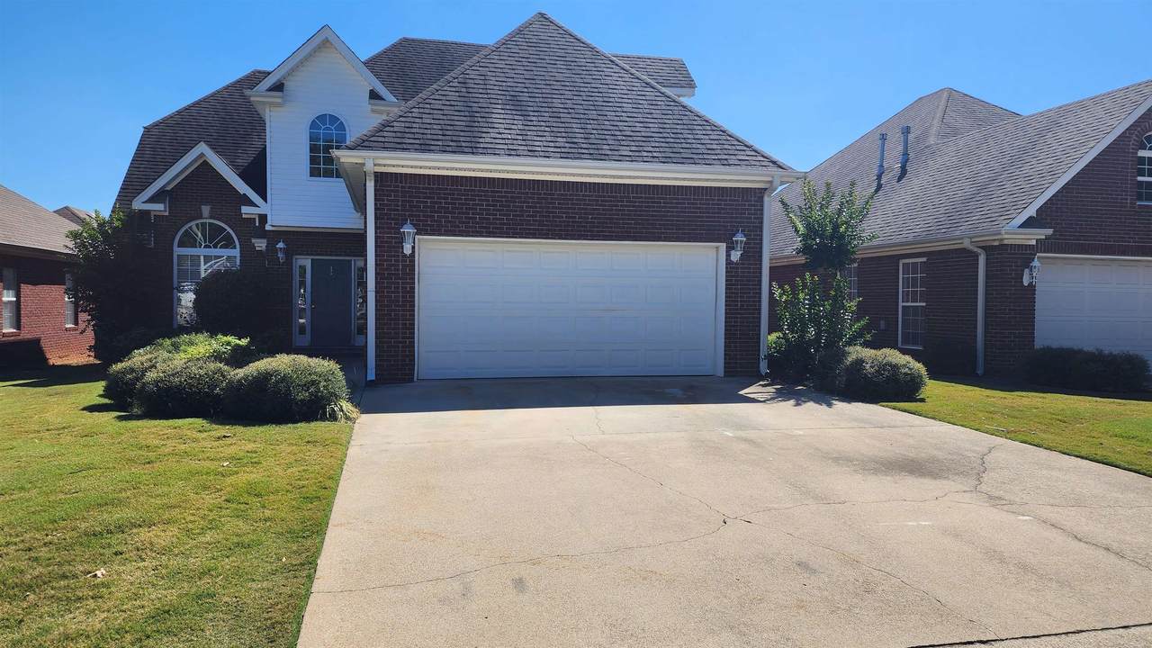 904 Helen Dr - Photo 1