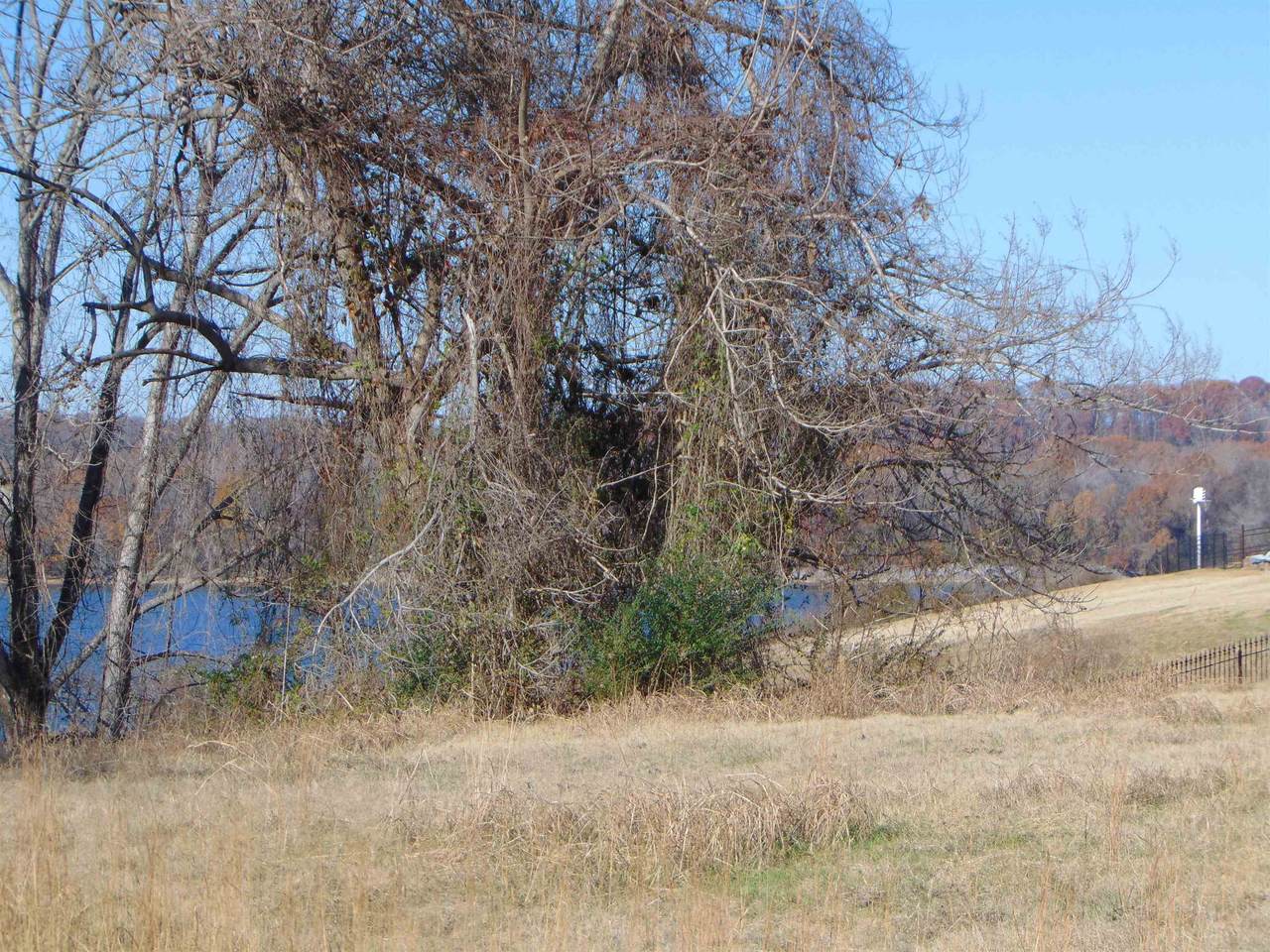 210 Harbor View Dr - Photo 1