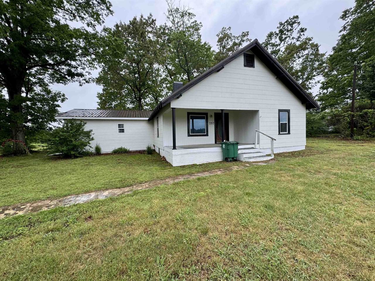 757 Co Rd 1753 - Photo 1