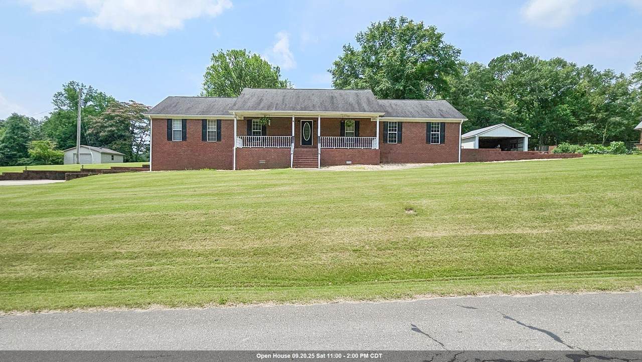 1100 Raintree Dr - Photo 1