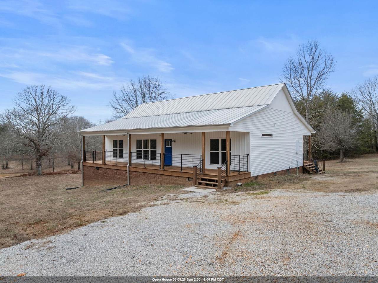 201 Berry Ln - Photo 1