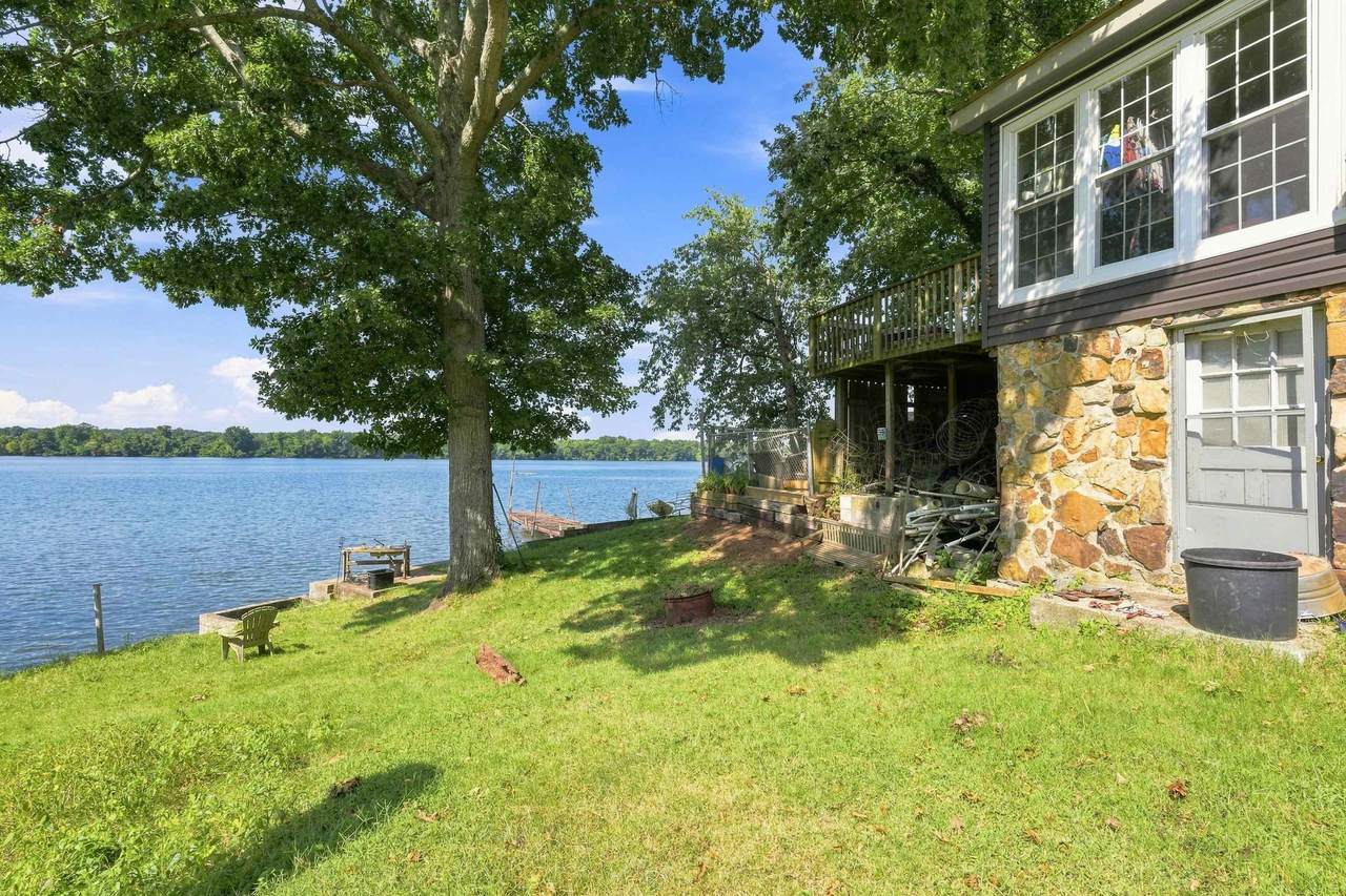 645 Carter Dr - Photo 1