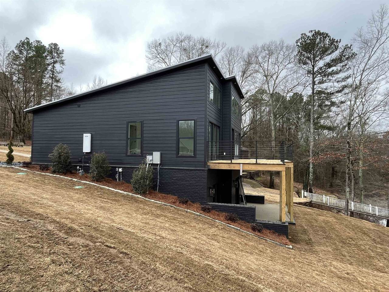 403 Weinbaum Ln - Photo 1